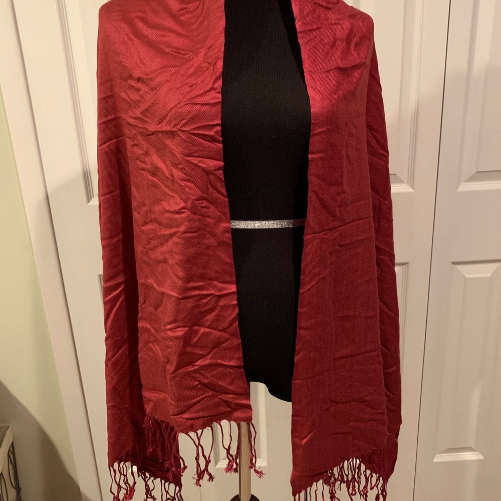 Pashmina wrap scarf (all year round material)